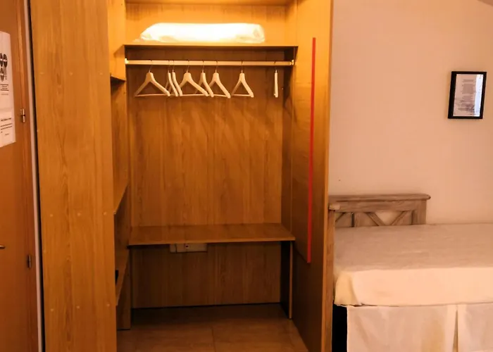 Maison d'hôtes Catalina De Austria 2*